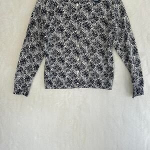 Lands End Original black + white floral button up small